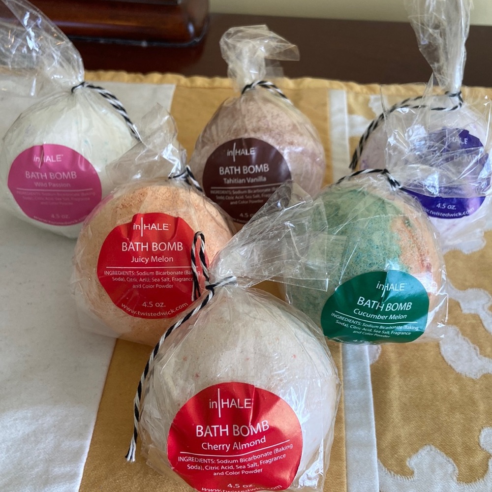 NWT Inhale bath bombs set of 6